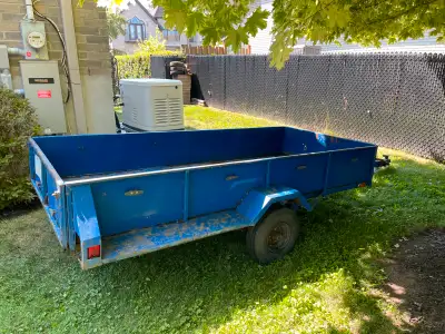 Remorque dompeuse 4 x 9 besoin de nouveaux pneus