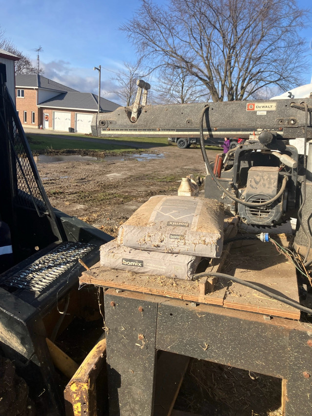 industrial radial arm saw in Power Tools in Stratford