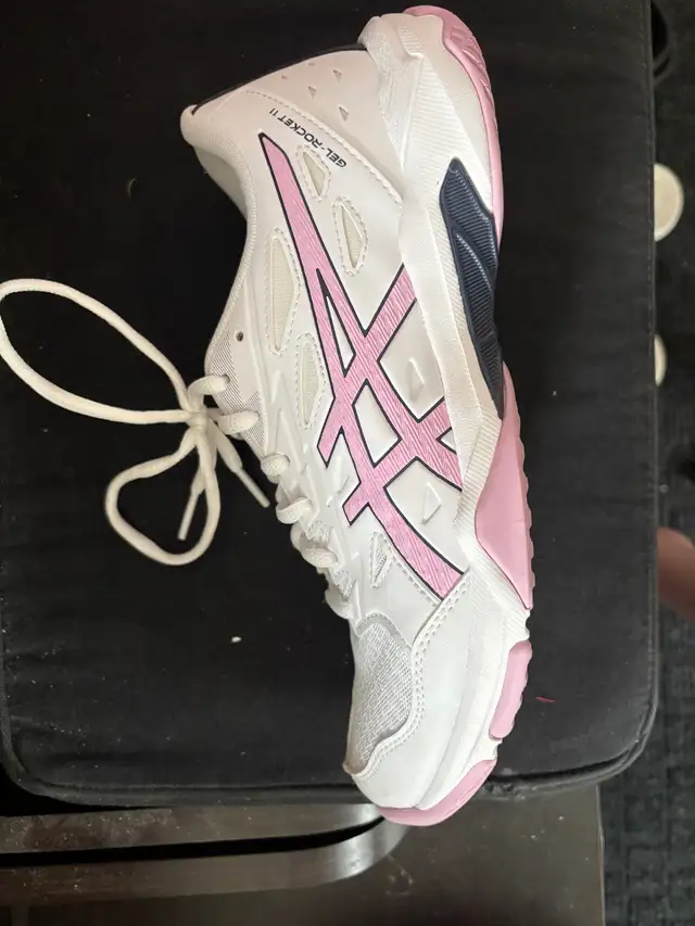 ASICS Women’s Gel-Rocket 11 Shoes in Women's - Shoes in City of Toronto - Image 3