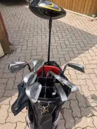 R handed Golf Set