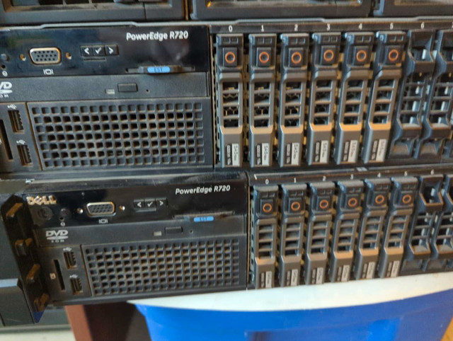 Dell R720 x2, R410 Servers- 1U/2U Rackmount, Great Cond. c/w HDs in Servers in Edmonton - Image 2