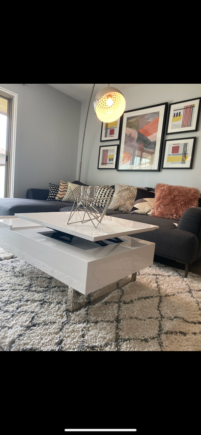 Structube White Evo table for sale, View more