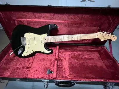 High-End Custom Stratocaster Partscaster -  Alder / Musikraft, View more