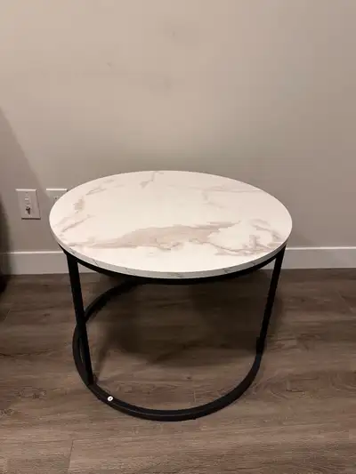 2 nesting coffee tables , View more