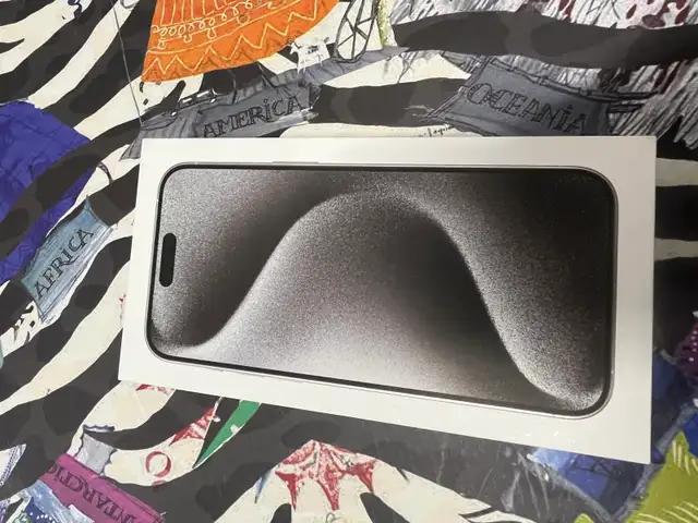 Empty Box Apple iPhone 15 Pro Max in Cell Phones in City of Toronto - Image 5