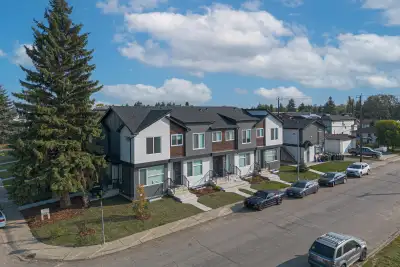 This 1-bedroom legal basement suite is available for immediate possession,in the quiet and family-fr...