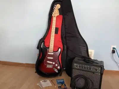 Squier Electric Guitar by Fender with Amp/Pkg - Read ad/6 pics, View more