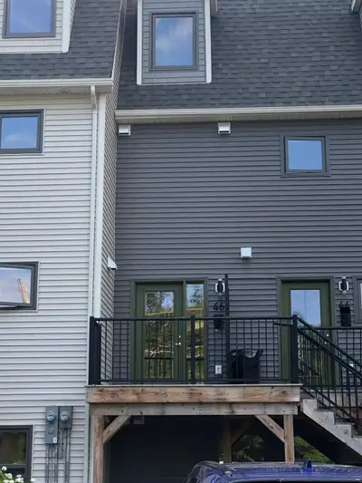 $837/month + power One bedroom available in a shared 3-bedroom home. Requirements: Female only One p...