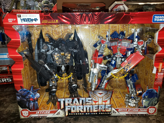 Transformers Takara Buster Optimus Prime & Jetfire  in Toys & Games in Cole Harbour
