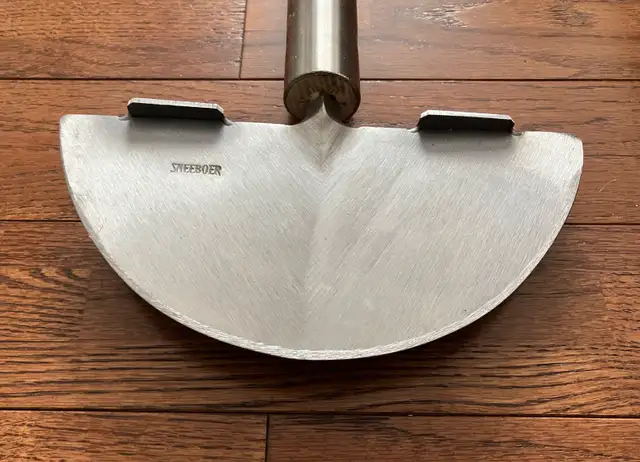 Sneeboer Garden Edging Knife with Steps, Hand Made in Holland63373373981569123