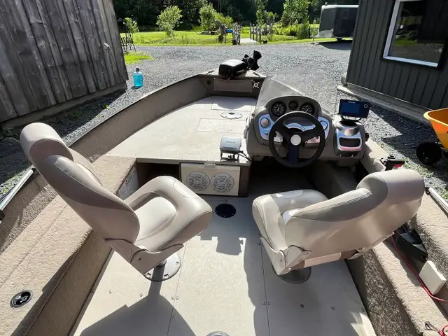 Princecraft de pêche 16.5 pieds in Powerboats & Motorboats in St-Georges-de-Beauce - Image 5