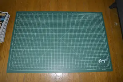 ** If this ad is still here, this item is still available ** Lightly used. On-mat measurements are 3...