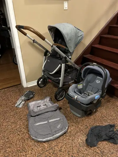 Uppababy Cruz stroller with Mesa car seat , View more
