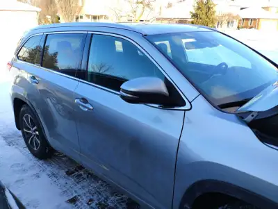 Absolutely immaculate Highlander. Only 87k. No blemishes. Runs and drive perfectly. Recent tires and...