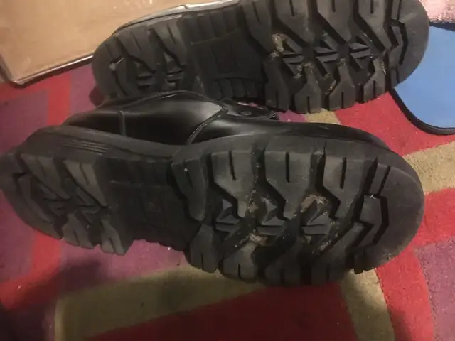 Heavy duty work shoes $25.0062864744618883121