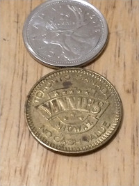 Toronto bar/restaurant/arcade Vinnie's gaming token