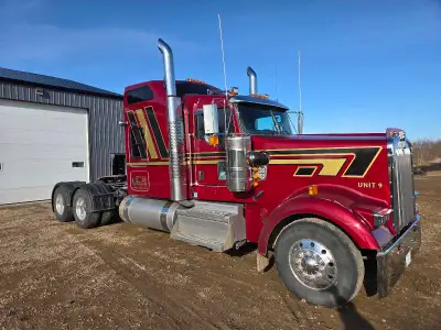 2025 Kenworth W900 Built Aug/24 Century Red with custom pin stripe 180,000 kms 3360hrs on engine Cum...