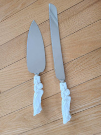 Wedding angel knife serving set