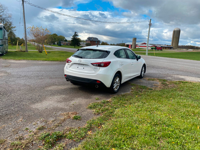Nice 2015 Mazda 3 for sale in Cars & Trucks in Hamilton - Image 3