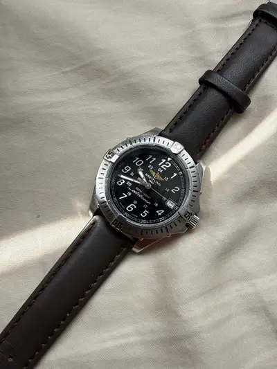 Used Breitling Colt for sale. Excellent field watch and for a great price. Everything functions as i...