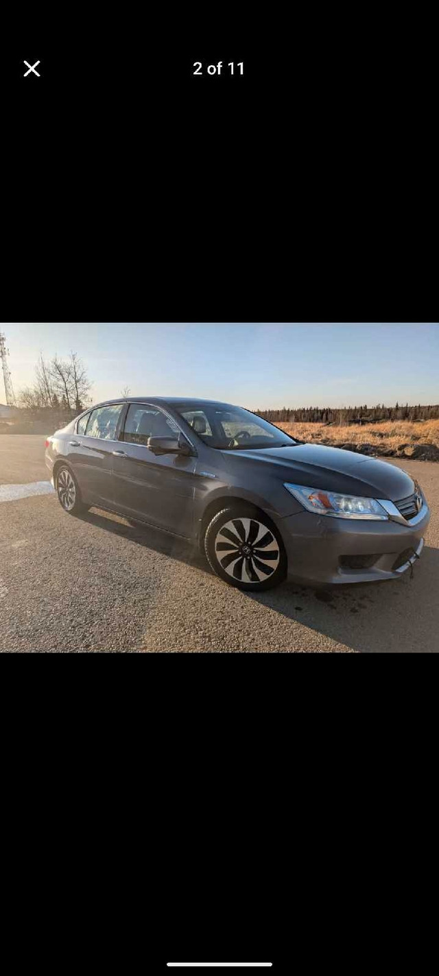 2014 Honda Accord Hybrid in Cars & Trucks in Red Deer - Image 2