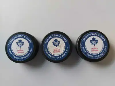 Toronto Maple Leafs Pucks, View more