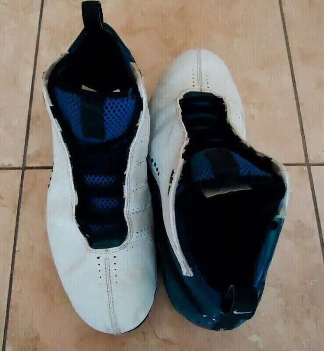 NIKE AIR ZOOM MAN'S SHOES SIZE 11 in Men's Shoes in Markham / York Region - Image 7