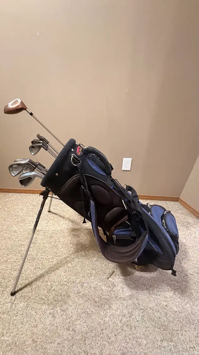 Sun Mountain Golf Bag and Tour Select Clubs