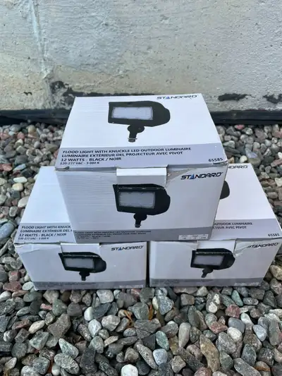 3 x Outdoor warm white LED flood lights BNIB, View more