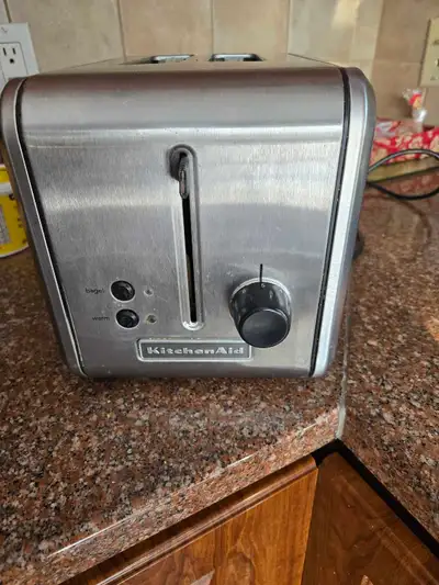 Kitchen aid 2 slice toater, View more