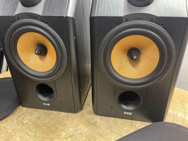 B&W Bowers and Wilkins CDM1 SPECIAL EDITION Speakers in Speakers in Hamilton - Image 2