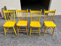 Set of four vintage wooden chairs 