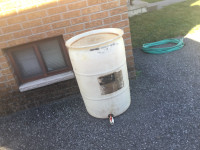 45 Gallon/200 Litre Rain Barrel With Spigot