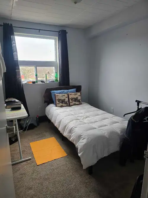 I have a room for rent for May 1st. It's 9"11 ×8"1 .This is best suited for an mature man . Absolute...