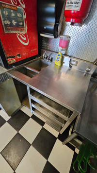 Stainless steel Table with in-built handwash sink