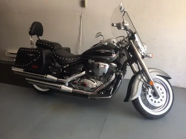 BOULEVARD  SUZUKI CLASSIC 2014 ( lower price ) in Street, Cruisers & Choppers in Edmundston - Image 6