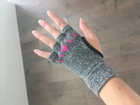 Grip Gloves (Brand: Props, XS)