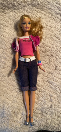 Barbie habillée 