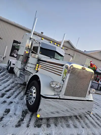 ️Name : THE GOLDEN LINE ️Prix cdn: 174,900.00 $ ️Price usd: 129,900.00 $ Depend Day rate FINANCEMENT...