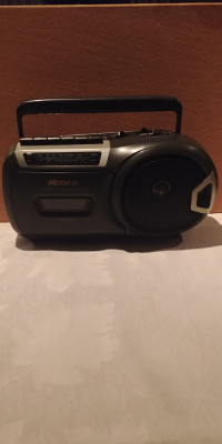 Vintage - MEMOREX AM/FM RADIO & CASSETTE RECORDER 