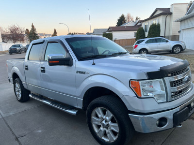 ford f150 2014 4*4 low milage 