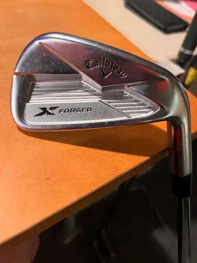 Callaway 7 iron Right Hand w project x stiff shaft, View more