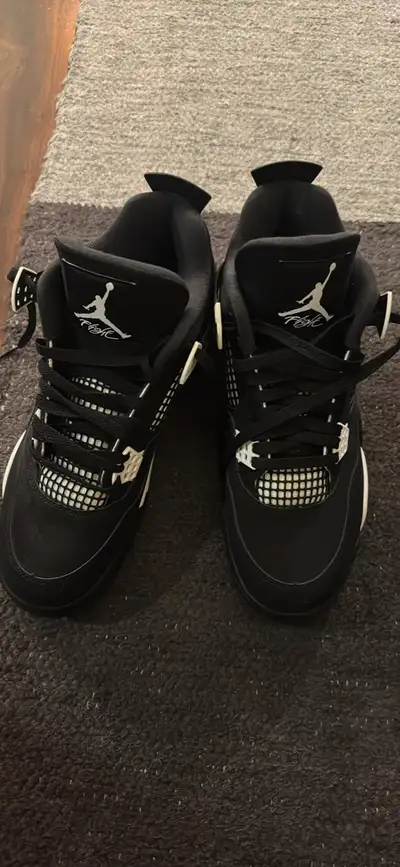 Jordan 4 - White thunder, View more