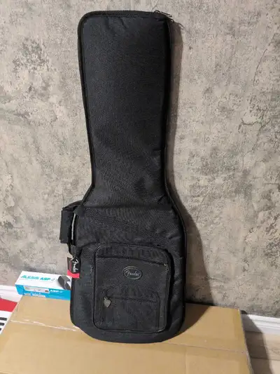 Fender Deluxe Gig Bag, View more