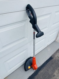 BLACK+DECKER ST7700 13-Inch Corded Trimmer/Edger Markham / York Region Toronto (GTA) Preview