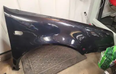 Brand new VW golf mk4 CAPA front right and left fenders . They were painted by a body shop black. Ne...