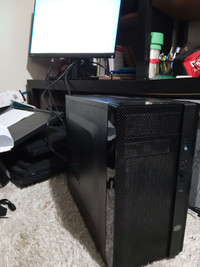 Desktop Computer & Monitor