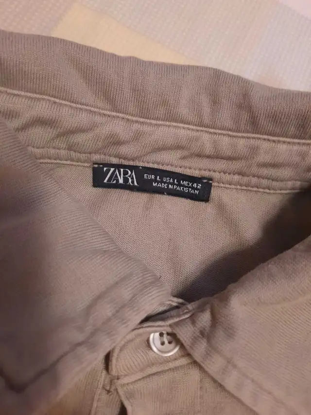 Zara flowy men's polo shirt in Men's in City of Toronto - Image 3