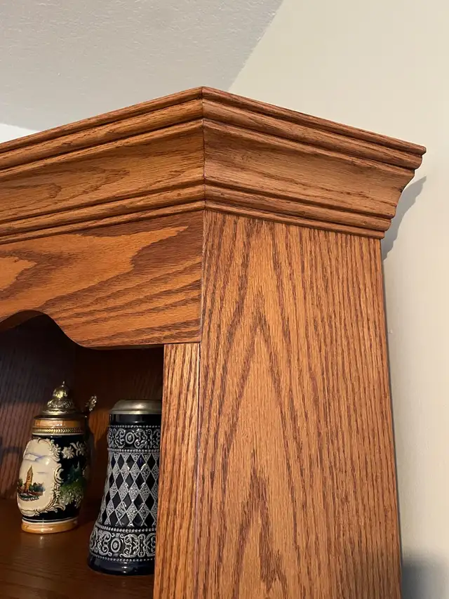 Corner Cabinet in Bookcases & Shelving Units in Muskoka - Image 4