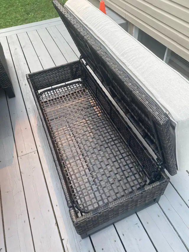 Patio Set - Sectional, Benches and Coffee Table in Patio & Garden Furniture in Ottawa - Image 6